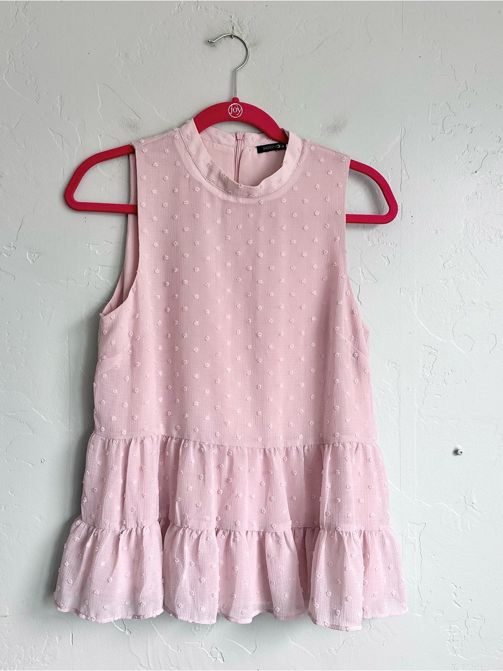 Papermoon Sleeveless Pink Swiss Dot Tiered Sleeveless Blouse Women's Small EUC